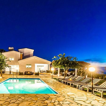 Villa Olivia 基索内加 外观 照片